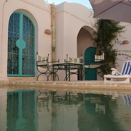 Dar Lily Bed & Breakfast Erriadh Exterior photo