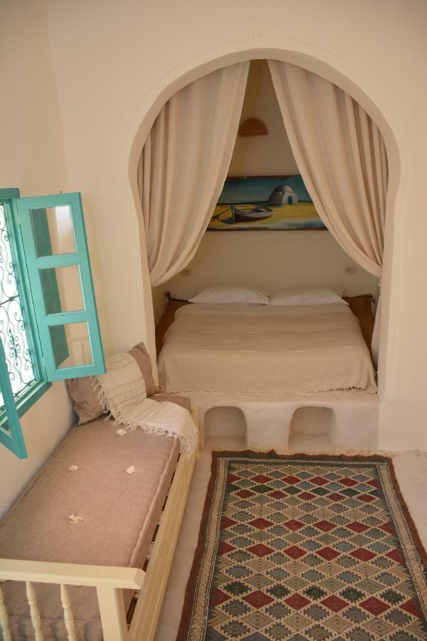 Dar Lily Bed & Breakfast Erriadh Exterior photo
